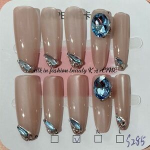 [S] 💎 10Pcs Wearable Press on Nail Long Ocean Blue Jewels Rhinestones Beige Nude